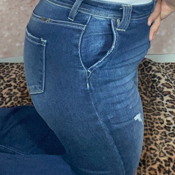 FLASH SALE! Dark wash high rise KanCan Jeans - Picture 5 of 5